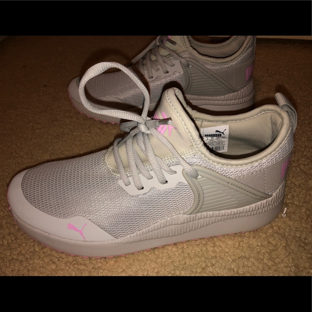 Brand new puma shoes